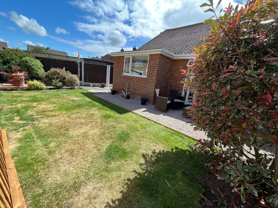 Idyllic Bungalow, Ideal Location In West Lancashire *
